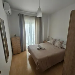 apartamento-el-ingenio.hotelsinnerja.org/